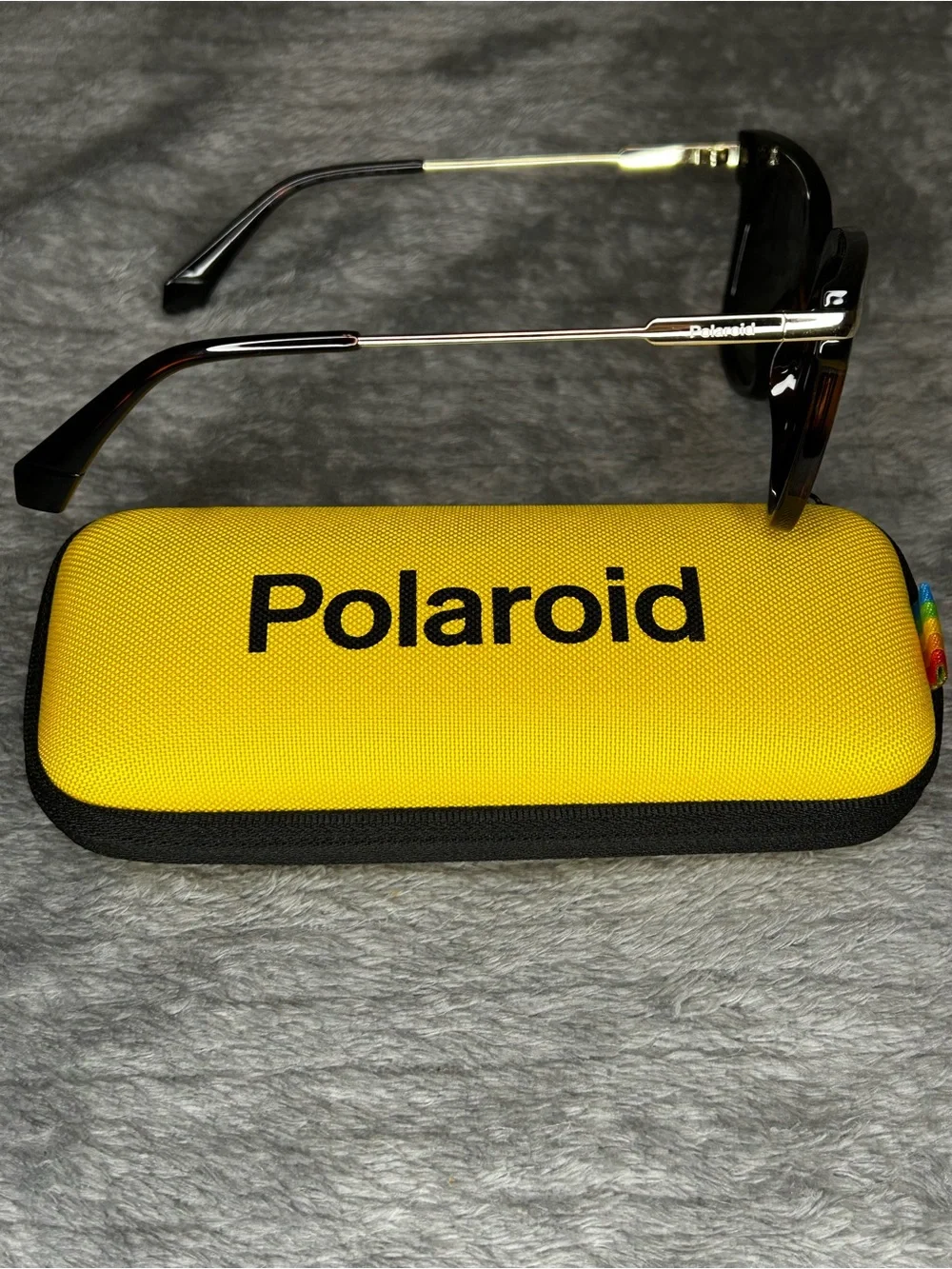 POLAROID PLD6180S Sunglasses Size 58mm with Yellow Case